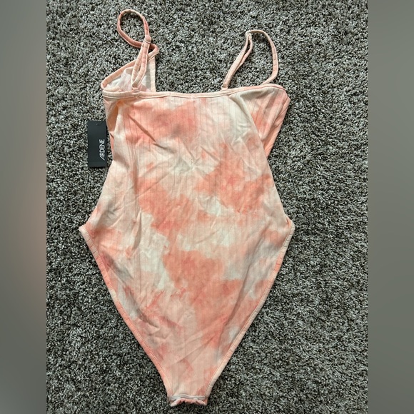 Ardene bodysuit - Picture 2 of 3